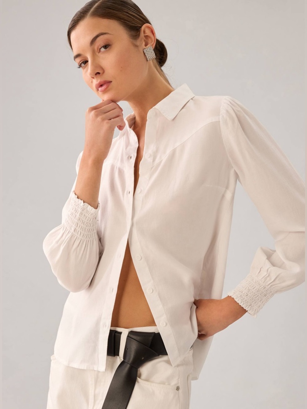 CLOTH & STONE Smocked Cuff Button Down Blouse | White Minimalist Boho Top Size S